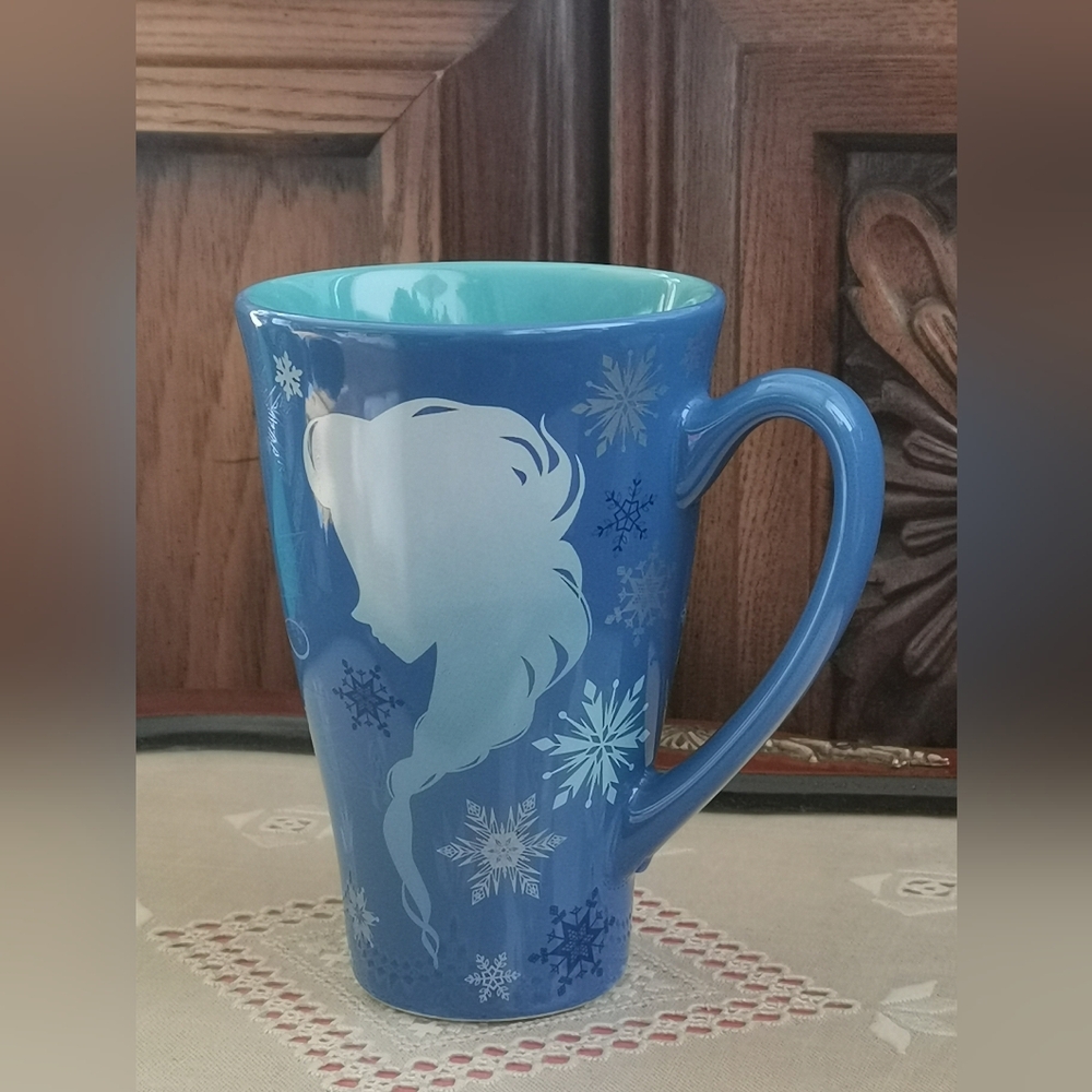 Disney Genuine Original Authentic Blue and Silver Frozen Mug